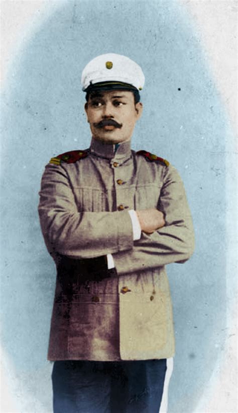 Antonio Luna .